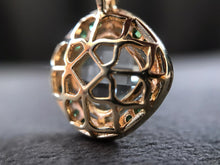 Load image into Gallery viewer, Green amethyst and t-savorite pendant