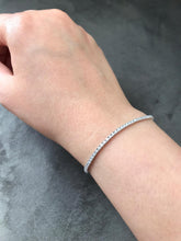 Load image into Gallery viewer, Shop 1.53 carat classic diamond bracelet in white gold at Dira London.com
