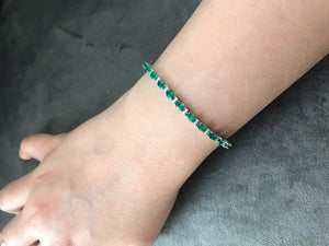 Classic emerald and diamond bracelet