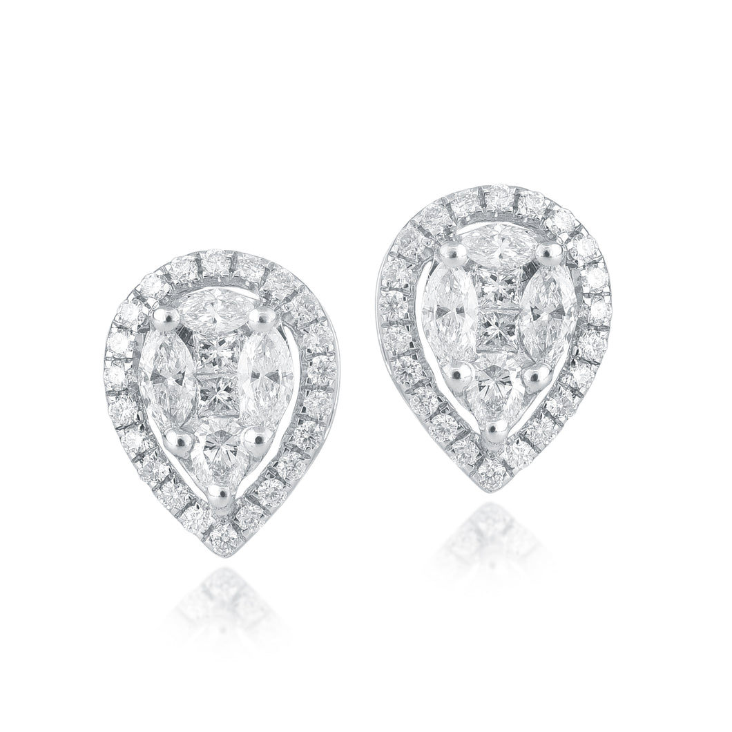 Pear-shaped diamond stud with jacket
