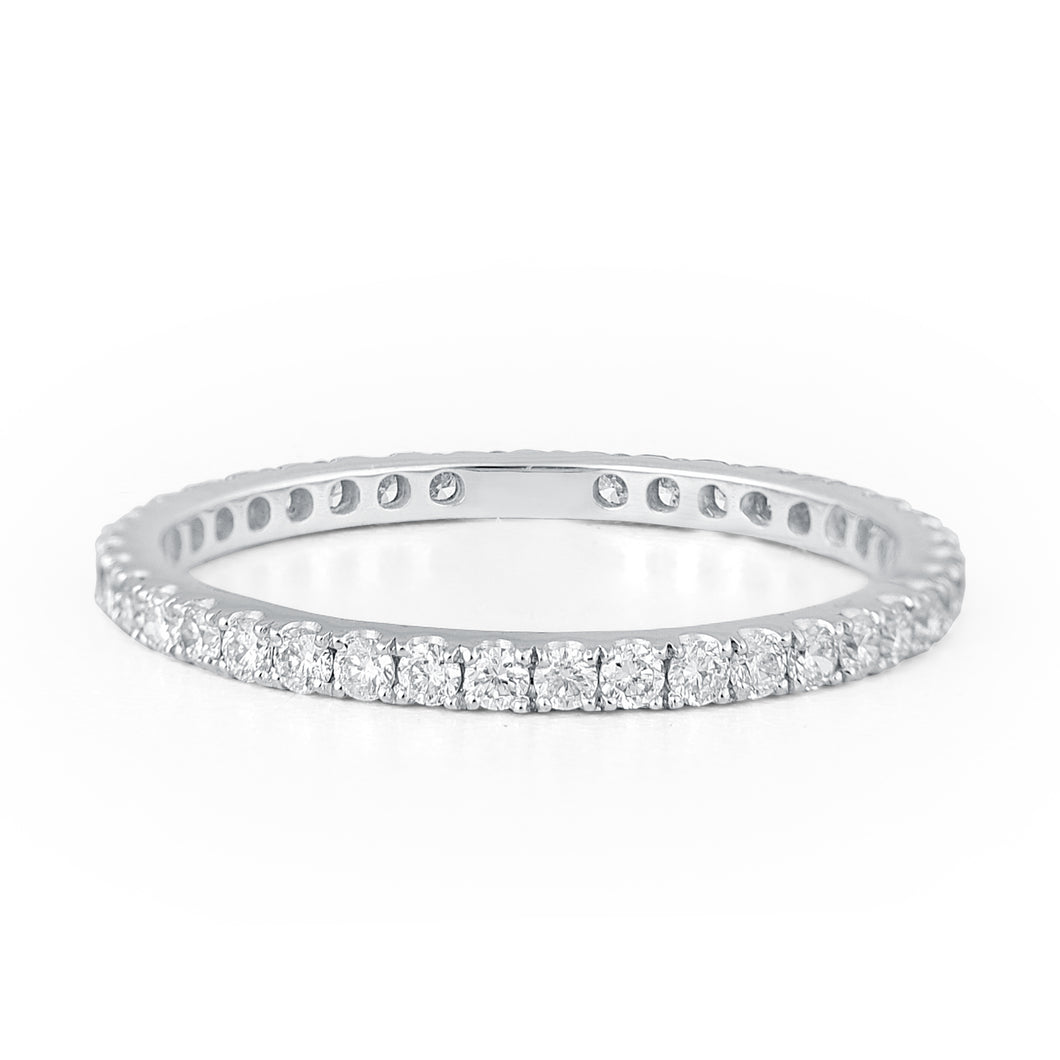 Diamond band in white gold