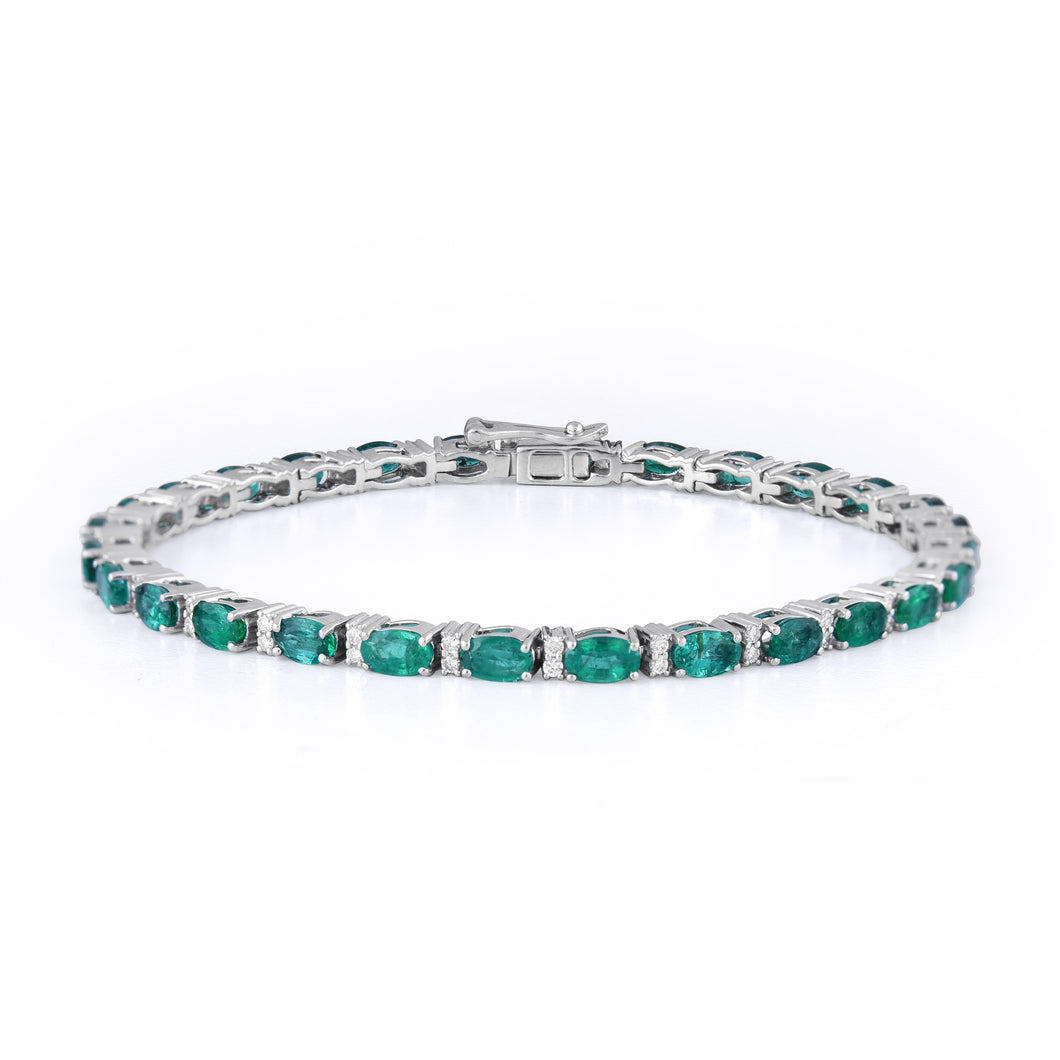 Classic emerald and diamond bracelet