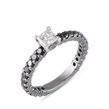 Load image into Gallery viewer, Solitaire diamond ring (0.51 ct)
