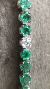 Emerald and diamond bracelet