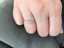 Load image into Gallery viewer, Diamond band in white gold
