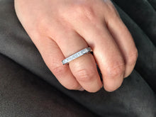 Load image into Gallery viewer, Princess-cut diamond row ring
