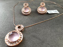 Load image into Gallery viewer, Rose quartz and diamond pendant in rose gold
