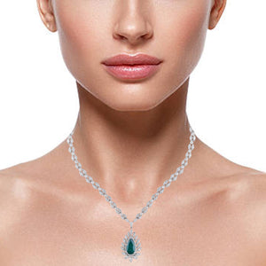 Luxe solitaire-emerald and diamond necklace